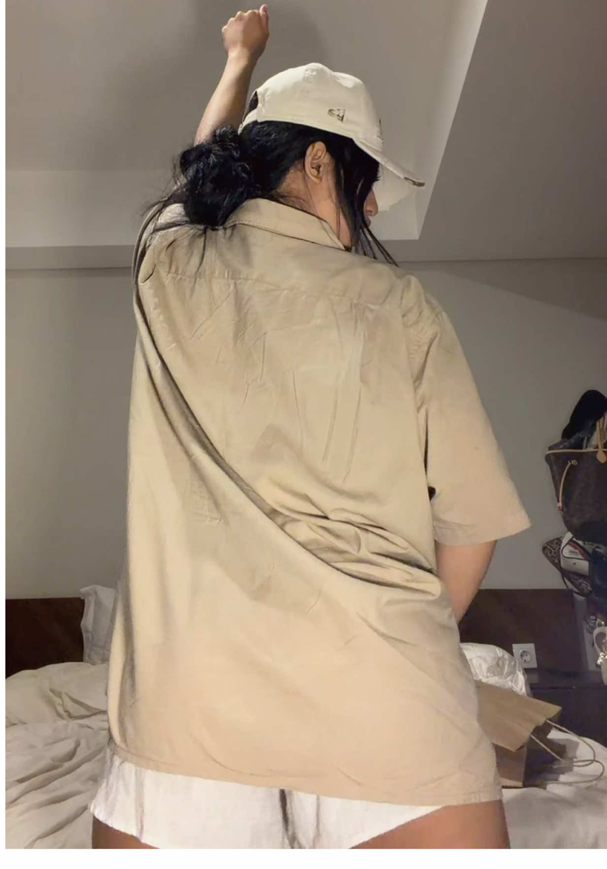 lepek dan basah abis dari pantai