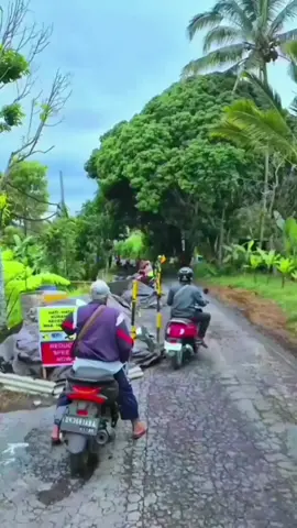 Selamat sore ya sahabatku semuanya 🌥️💙 Semoga hari ini aman, gak kejebak hujan  #fyppppppppppppppppppppppp 