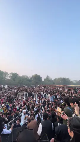 ثقافت کے نام پر رقص کرنا، مذہب کے نام پر نفرت پیدا کرنے سے ھزار درجے بہتر ہے🔥🖤 #wajidsangeen #pashtooncultureday #punjabuniversitylahore #pashtoon 