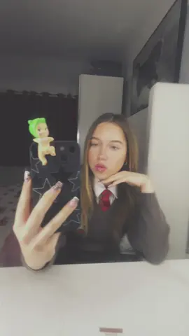 gang i was screaming this song in school yesterday🥰 #oliviarodrigo #happier #lipsync #fyp #viral 