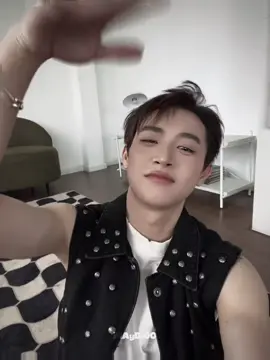 xào xuộc 👩🏻‍🍳  #CONGB @CONGB - 콩비  #anhtraisayhi #anhtraisayhi2025 