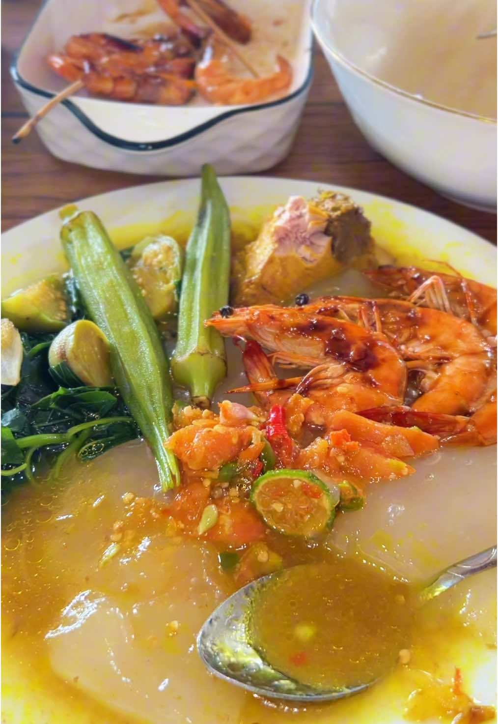 Pas dengan cuaca ini haaaiii🤤