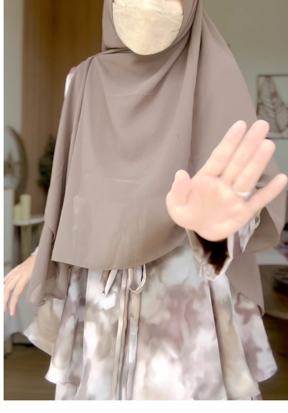 Apeuh nih gemessshh🥹🤏🏻 #fyp #foryoupage #outfitideas #dressmotif 