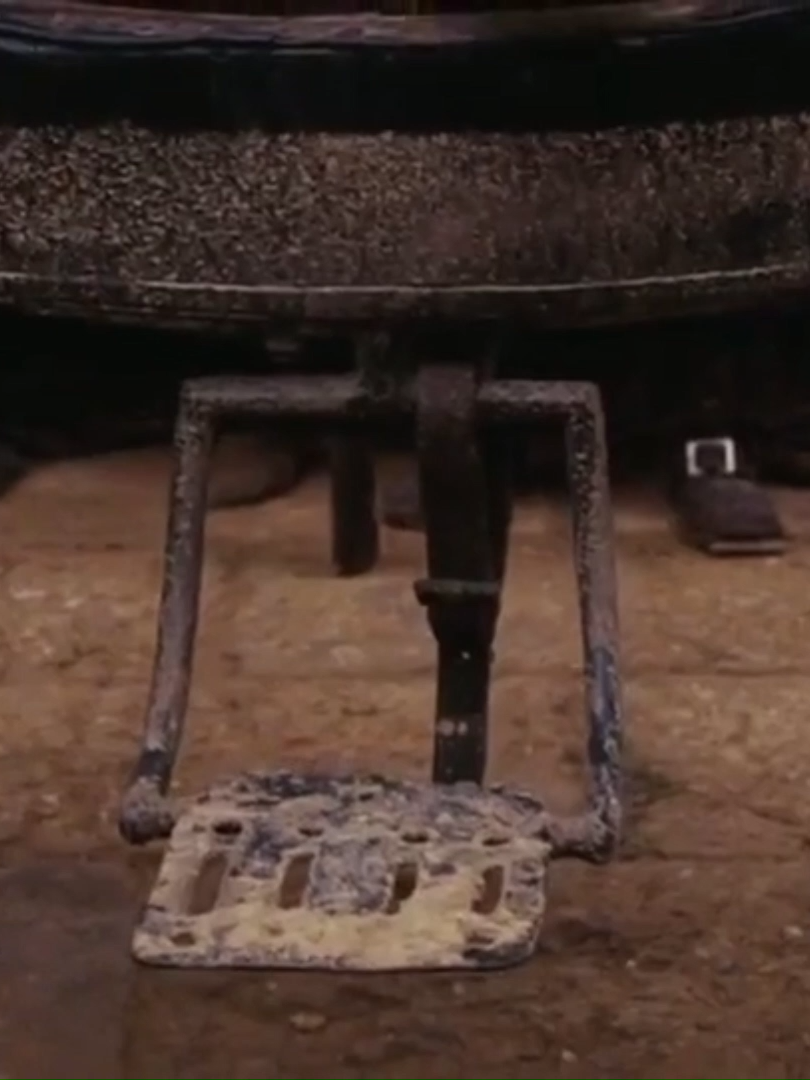 ชายผู้มีกลิ่นตัวที่หอมที่สุดในโลก #ฟีดหนัง #น้ำหอมมนุษย์