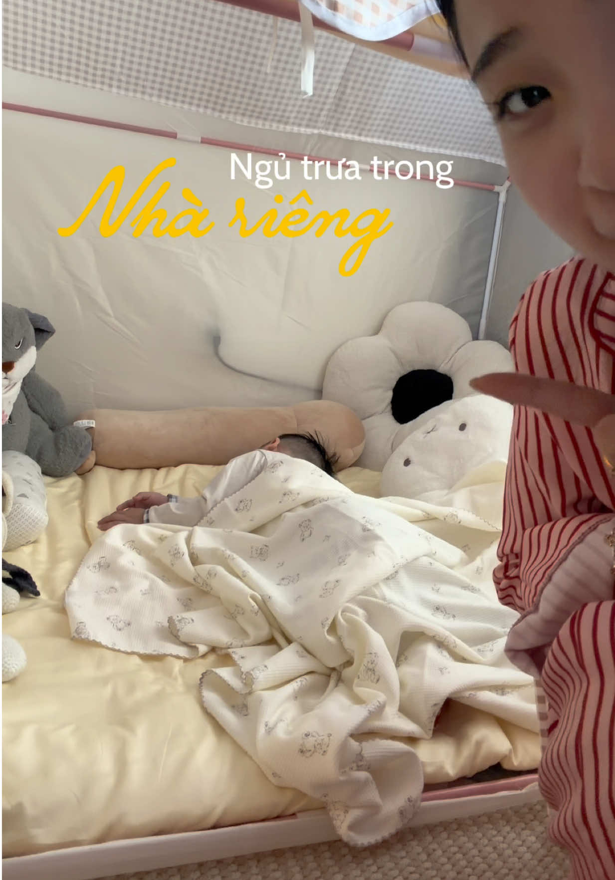 Mùa lạnh lạnh này cho con ra ở riêng là hợp lý 😂  #leuchobe #leuchoichobe #mommycoca 