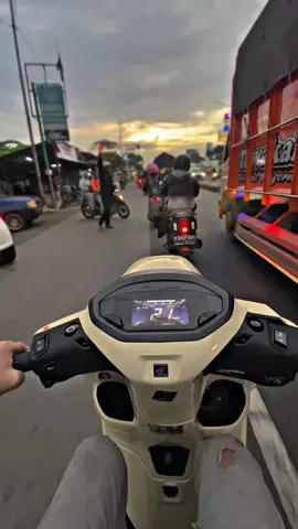 Gimana rasanya naik stylo😋💃#stylo #hondastylo #trend #foryoupageofficiall #fypage 