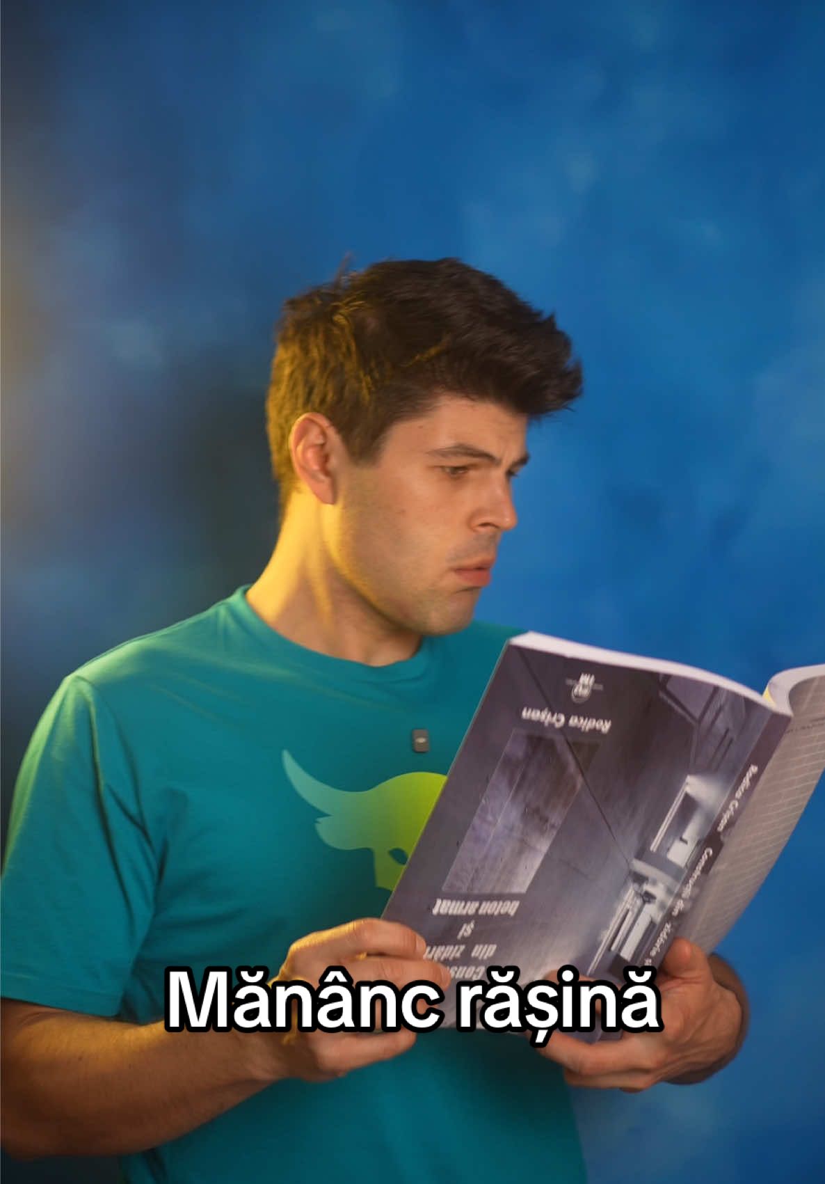 Mănânc rășină 😱 Ai citit bine! Shilajitul provine din Munții Himalaya, este recoltat de la altitudini de peste 4.800 de metri și este cunoscut pentru beneficiile sale asupra energiei și stării generale de sănătate! 👌🏼 Daca vrei mai multa energie atunci incearca Shilajitul de la @Byolitic.ro!  #supliment #energie #shilajit #gifted #sport 