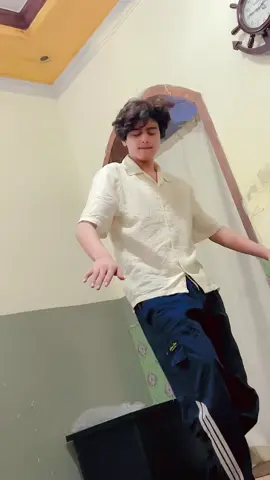 Dance 😂😆#pyf#viralvideo#foryoupage#pyyyy@👑 S A H I L 👑@⁖℘༒ķħάή ģ Ļίνέ⁖℘༒ 