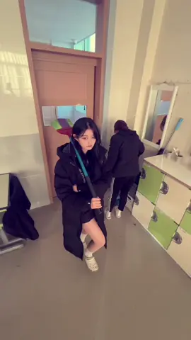 아무리 까봤자 이미 통장엔 수십억 #fyp #중딩 #10 