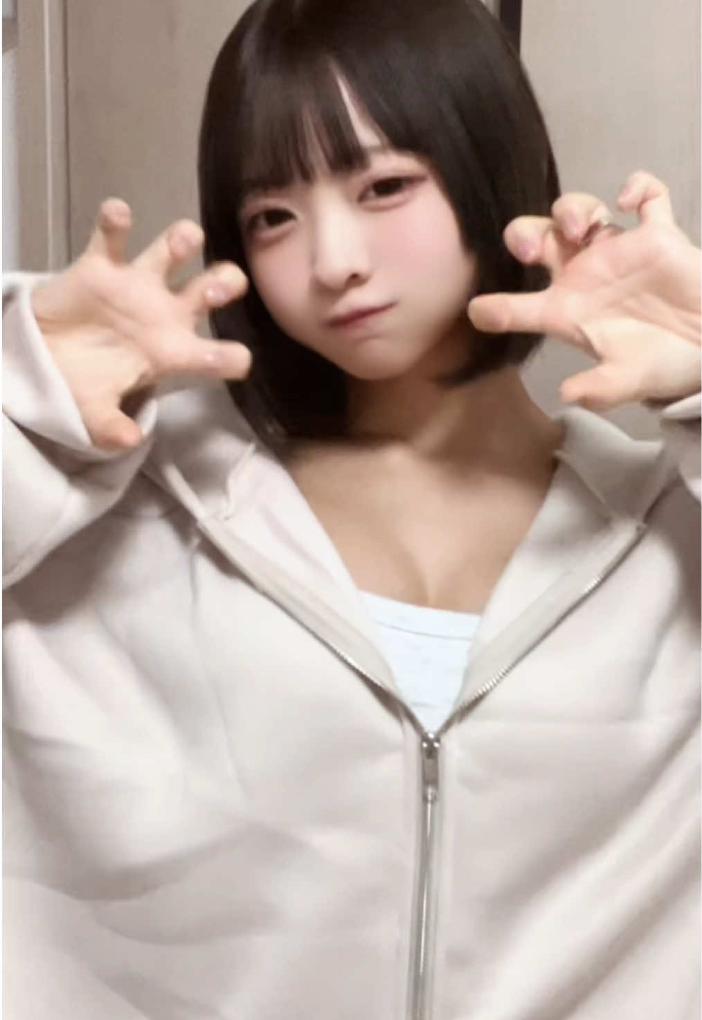 かみのけあかるくした🐶