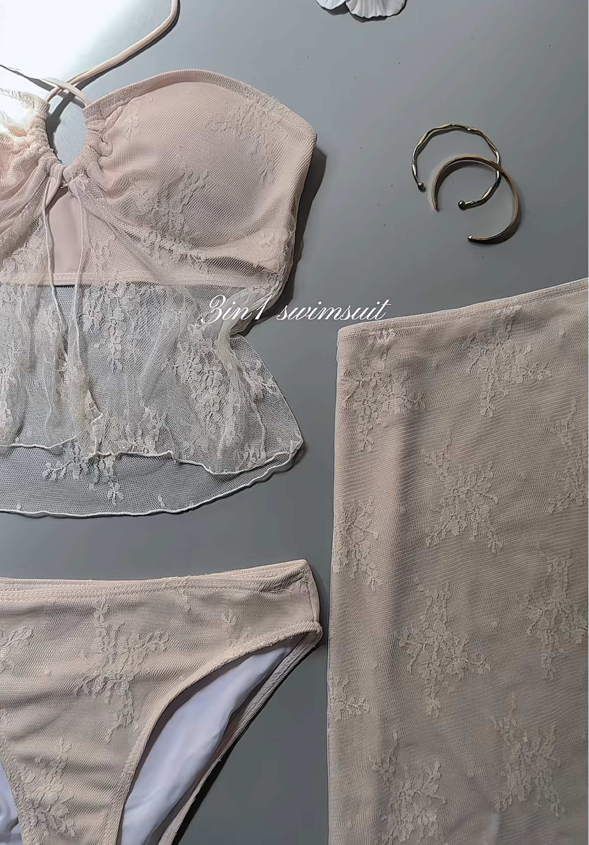 This 3in1 swimsuit is so giving!! #3in1swimsuit #swimsuit #beachoutfit #whiteswimsuit #swimwear 