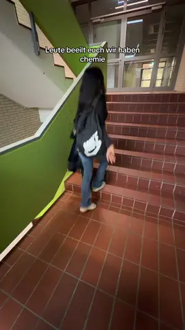 Chemie is waiting#schoollife #viral #fürdich #abi #chemie