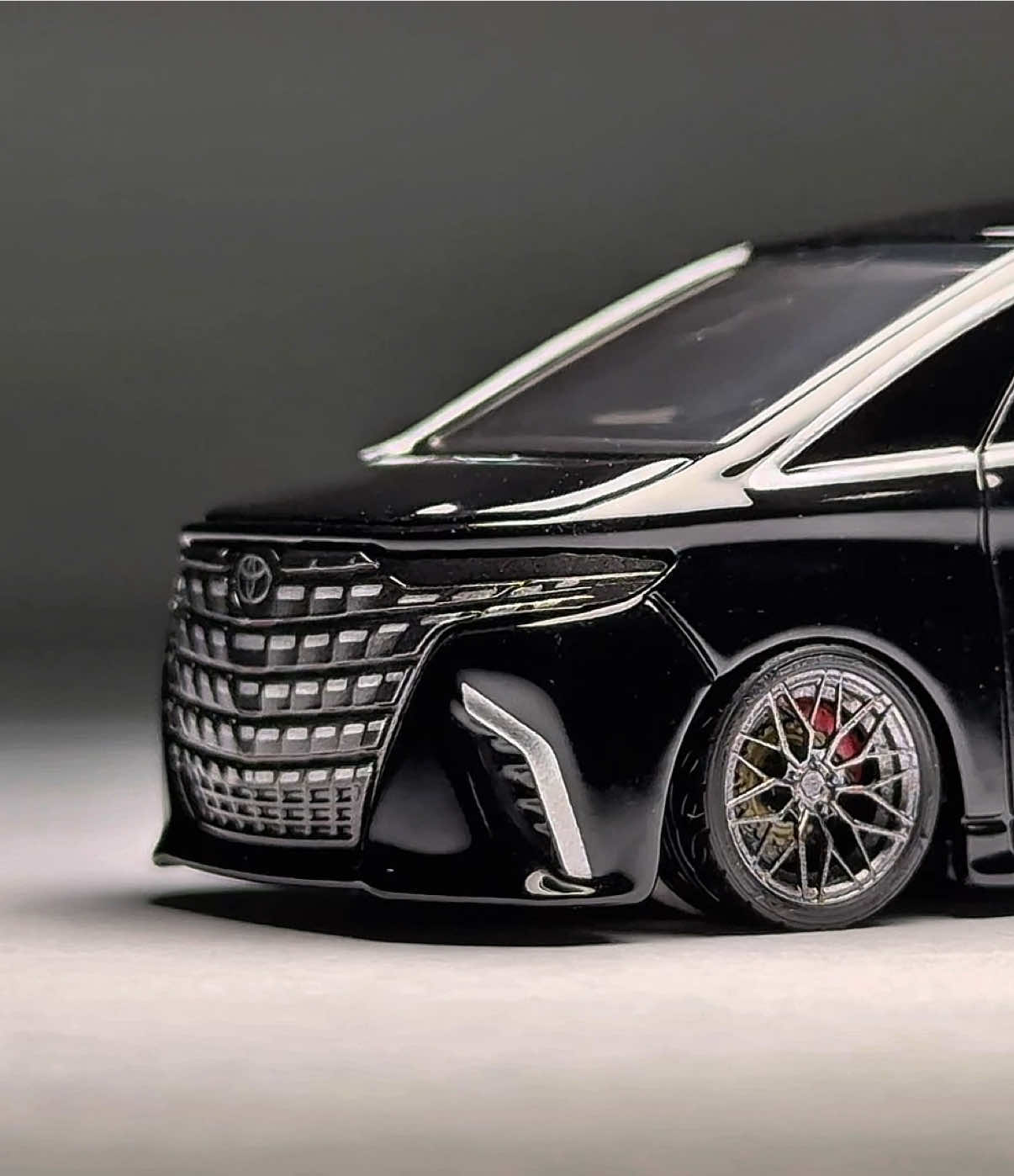 Alphard🔥#toyota #alphard #diecast #fyp #ThunderHotwheels 