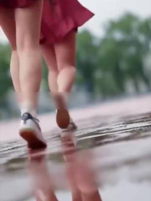 เกิดใหม่ในปี 2549 ตัวเอกชายใช้ความทรงจำของเขาเพื่อคว้าโอกาสในยุคนั้นและสร้างอาณาจักรทางธุรกิจ