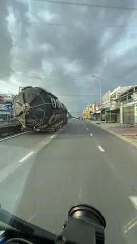 Quả gì mà bé thế 😅  #futabusline_19006067 #xephuongtrang #xuhuongtiktok #fyp #nhatfuta 