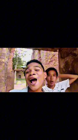 បាទសួរស្តីប្រូ🙂 #cambodia🇰🇭 #editស្រុកខ្មែរ🇰🇭 #នាទីធ្លាក់like💔🙃 #funny 