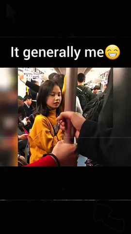 Aceh berduka Seorang pemuda terjebak selama 7 jam di tiang penyangga akibat banjir yang melanda wilayahnya di Aceh. Beruntung, warga berhasil menyelamatkannya dengan menggunakan seutas tali, membawanya ke tempat aman. - Selengkapnya kunjungi website dengan klik link di bio atau download aplikasi di AppStore dan Google Play Store. #inilahNews #banjiraceh #acehtenggelam #banjirpidiejaya #fyppppppppppppppppppppppp