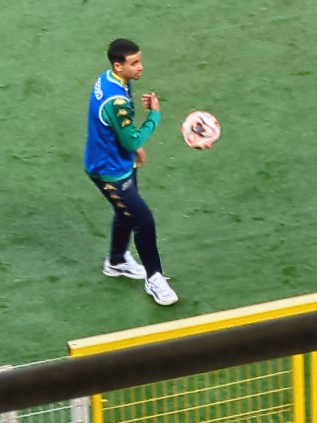 #jskabylie🔰💛💚♓♓ 