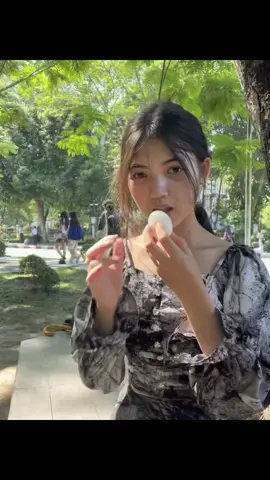 ဟွန်း ချစ်တော့ဘူးလား#chillvibes #Love #Follow #softgirl #fypシforyou 