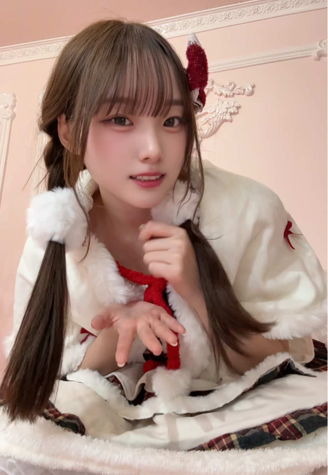 12月25日のクリスマスライブ会いに来てくれますか…🥺🥺#じゅんな #junnadayoo #lesserafim #eatitup 