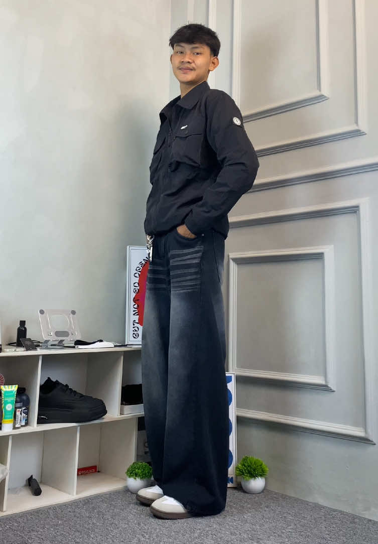 Kecee nihh🍀#rekomendasi #outfitcasual #fashioninspo #outfitideas #CapCut 