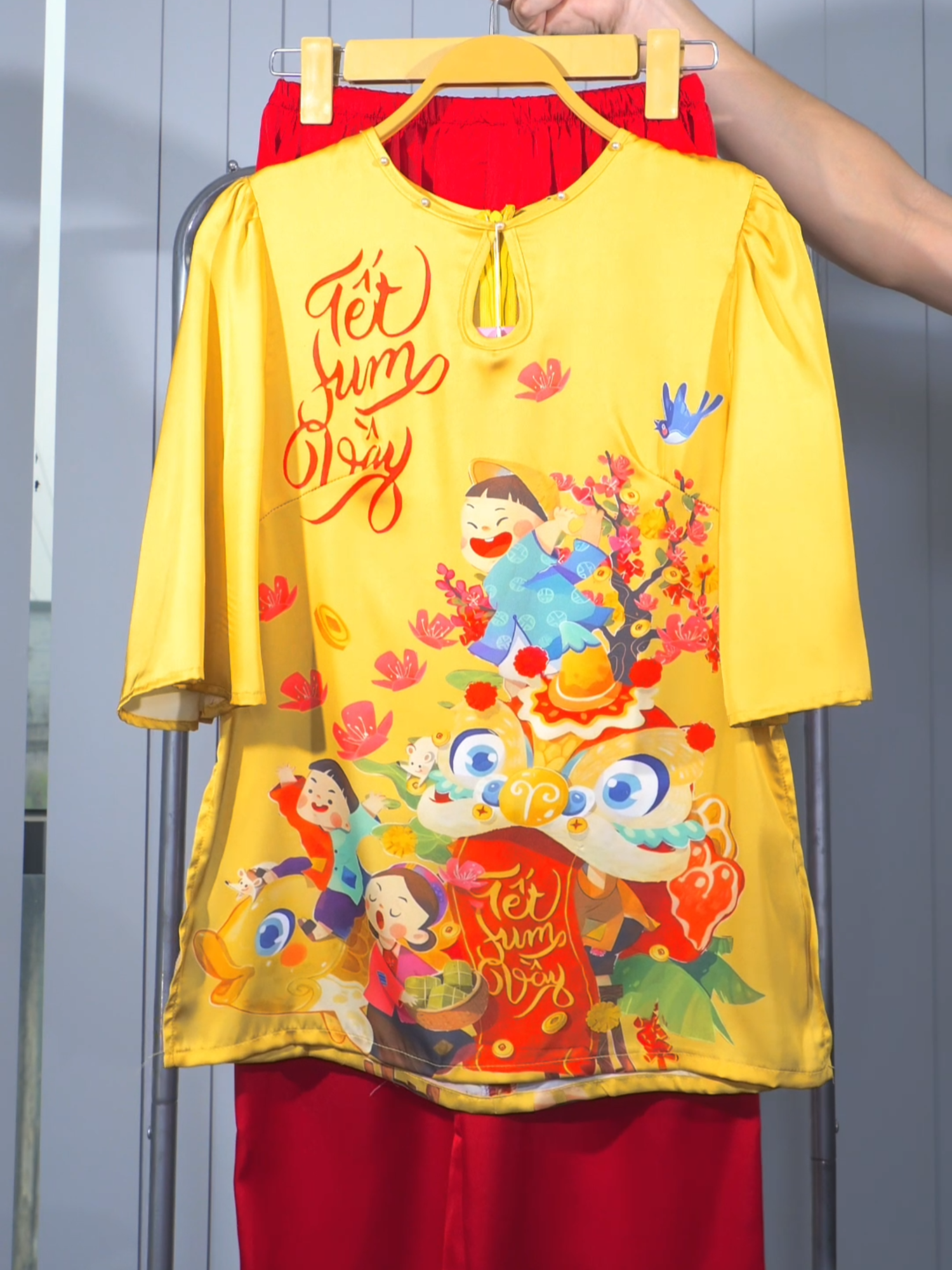 Tết này không cần cầu kỳ, chỉ cần một set đồ lam là đủ duyên. #dolam #dodichua #dodile #domactet #tet