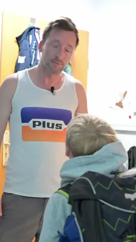 Uwe ausse 90er hat so seine Zweifel 😭🤣  #satire 