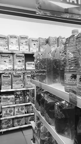 selalu... #katakata #fotolive #lewatberandafyp #foryoupage #mengagumimu 