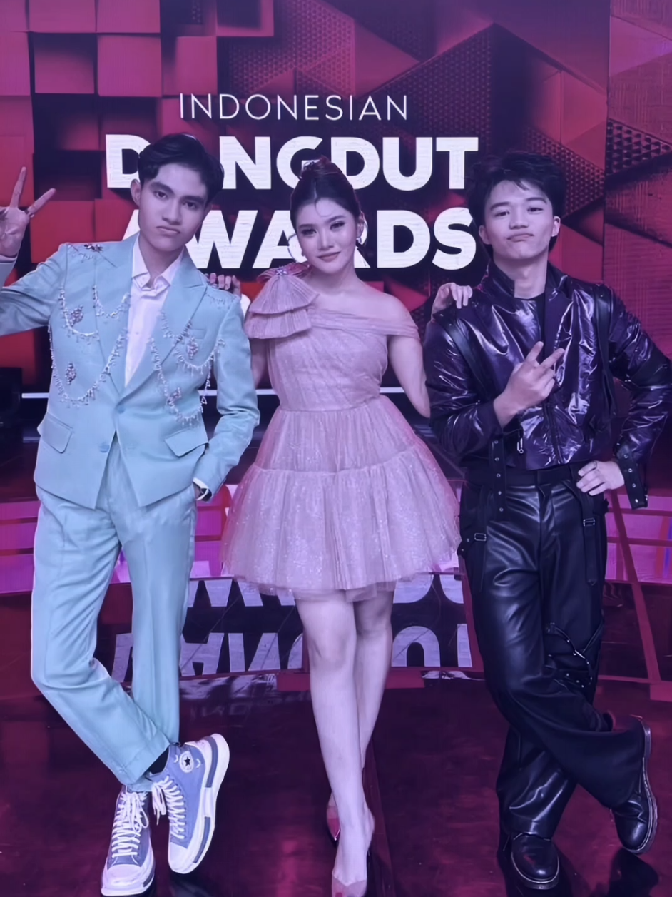 Gong banget fotonyaaa🔥 #trioda5 #da5afan #ebyda5 #magic5indosiar #fypシ゚ 