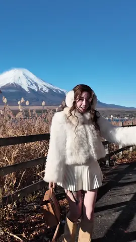 Mê cái khung cảnh này ! Chỉ cần dơ máy lên là có ảnh đẹp 