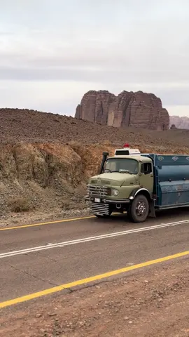 منور الفيد خيي سواق الوايت😂🤍#تبوك_الان #جامعة_تبوك #اكسبلور #fyp #علقان 