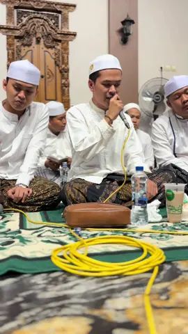 Gus @ilham alfatih & @Hadrah Pusat Official (Salamun - Ala Mukhodam) #sholawatgurusekumpul #rutinanmaulidsituduror #markassabilutaubah #gusilhamalfatih #fyppppppppppppppppppppppp 