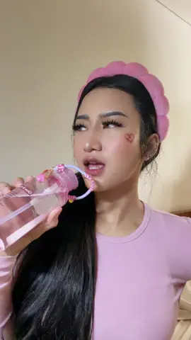 gong bgt micellar ovale yang baru ini, beneran gak perih di mata 💕
