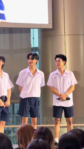 ยิ้มละมุน @krmjtc10 @ภพรัก #LOVEx3 #tia51 #pilotlovex3 