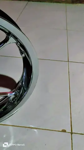 readi obat gantengmu,trima jasa poles semua part,kecuali besi,kirim2 SE indonesia,Monggo Ndang di antreke Ben taun barumu mening#promomakanharian #jasapolesmesin #polesvelekmobil #polesvelek #polesmesindetailing 