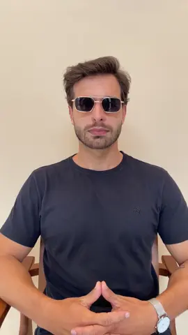 Confira Óculos De Sol Uv400 Saint Germain Smith Black Gold com 61% de desconto! Somente R$70,90. Encontre na Shopee agora! https://s.shopee.com.br/20oAYMcoOH