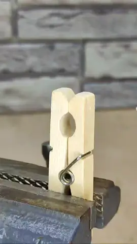 Лайфхак с прищепкой! #лайфхак #полезныесоветы #хитрости #секреты #сделайсам