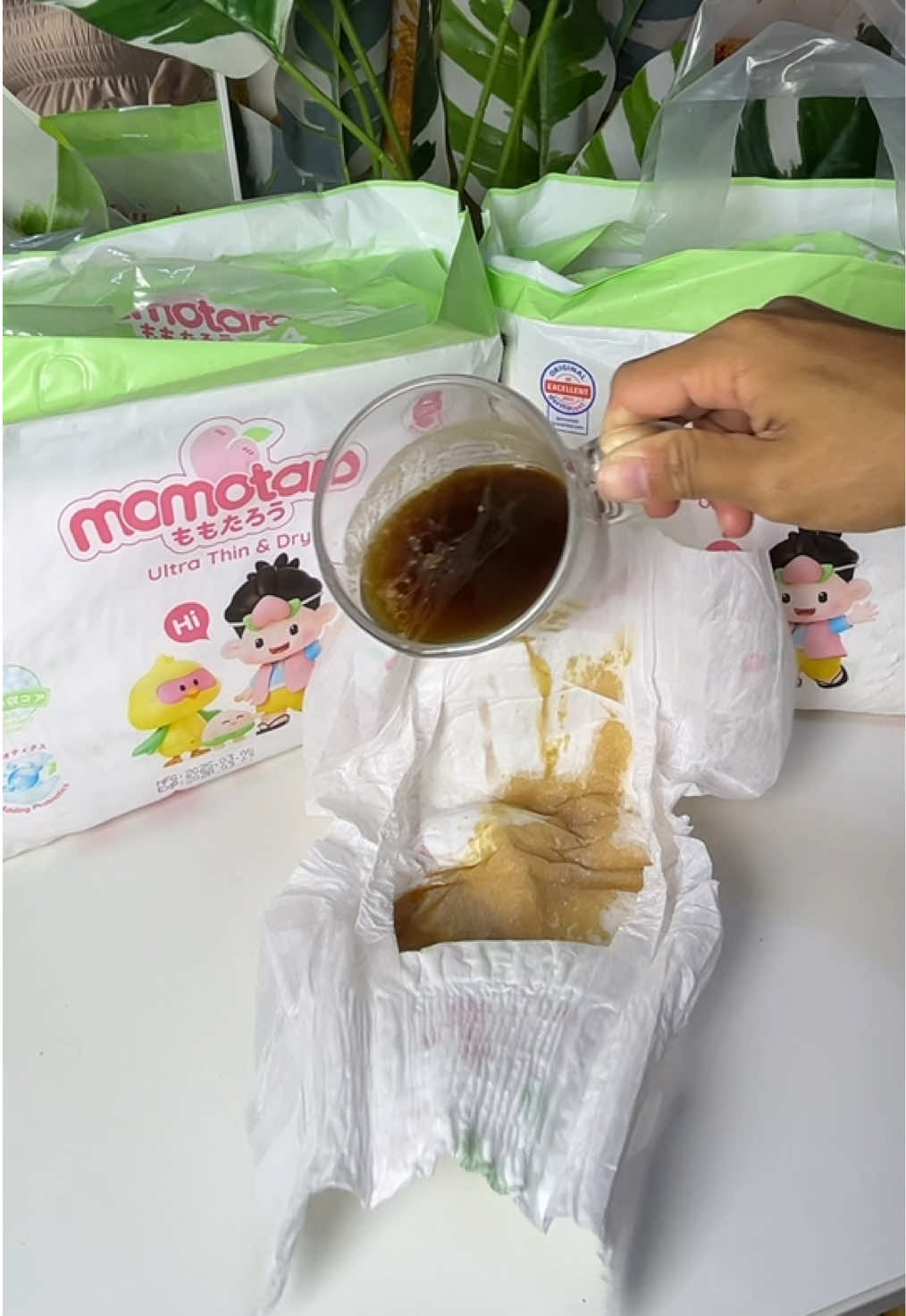 Fast Absorbent Japan Quality Momotaro Diaper Ultra Tin #momotarodiaper #diaperforbaby #babydiaper #momotaro #japanmomotarojapanstore 