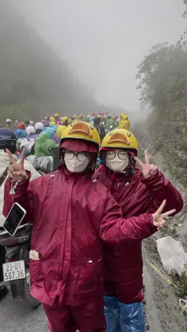 Cập nhật thời tiết Hà Giang ngày 5/12 cho các bác, đổ đèo tâm linh từ thành phố Hà Giang lên Lô Lô Chải 12 tiếng🥹🥹🥹#theothichvivu #hagiang #lolochai 