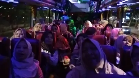 lagu wajib tour bareng Lyfii Trans