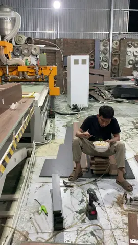 A yêu nghề lắm. Đặc biệt là dịp cuối năm:)) #noithat #thicongnoithat #xuhuong #noithatmocphat888