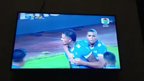 pecah telor bobb Ramon tanque❤‍🔥💙🔥 #persibbandung #foryou #fyp #xyzbca #ramontanque 