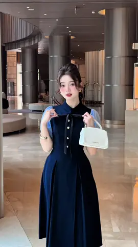 Tinh tế, nữ tính, đầy sức hút 😍🌷 #bemineofficial #daopho #thoitrangnu #fashion #côngsở 