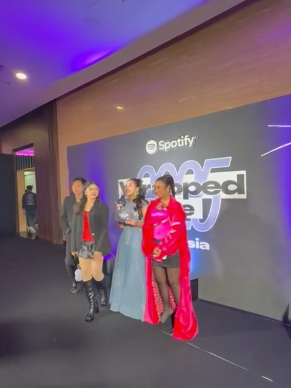 Fajar bersama 3 perintilannya😂🤣 #ngakak #rameinyuk #viraltiktok #lucu #fyppppppppppppppppppppppp 