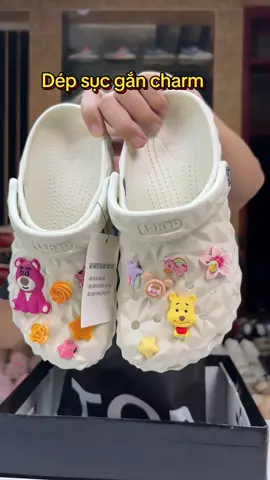 Đặt hôm nay để được tặng charm, tặng thêm đôi vớ ạ #manhgiay #depsuc #sucnu #sucnam 