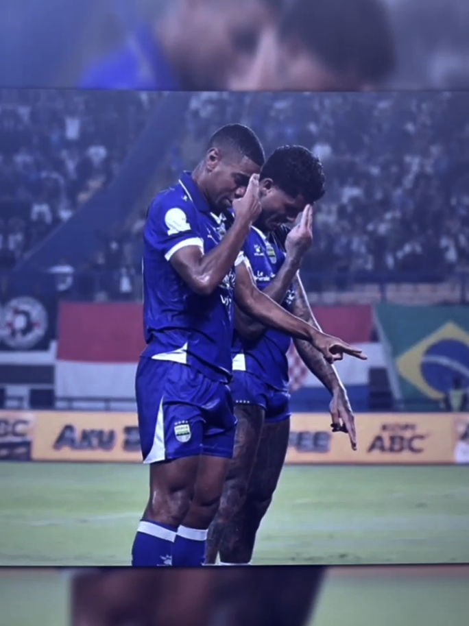 Finally! Ramon tanque akhirnya cetak gol perdana untuk persib Bandung 🔥💙 video : @vidiosports  #ramontanque #persibbandung #footballedit 