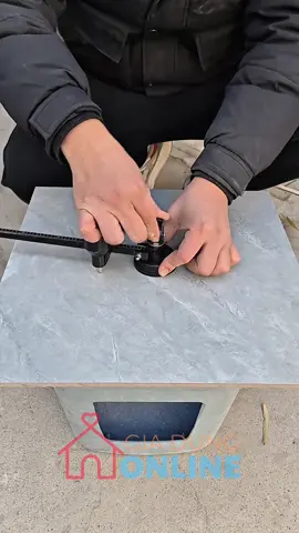 1689 - Dụng cụ cắt lỗ tròn trên gạch ốp lát, kính thủy tinh, có thể điều chỉnh kích thước