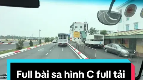 #đàotaolaixe 🚗 TUYỂN HỌC VIÊN LÁI XE – HỌC XONG KHÔNG GIỎI CŨNG… GIÀ! 😏 Kính thưa quý anh chị em cô bác gần xa, Trung tâm lái xe nhà em xin phép thông báo: Tuyển học viên B,C1, ai chưa biết lái thì vào học, Ai biết rồi mà lái như… đi cày ruộng thì vào học lại cho đời nở hoa. ⸻ 😂 Quyền lợi nhận về (châm mà thật): 	•	Thầy dạy tâm huyết, giảng bài từ tốn, chậm rãi. Ai tiếp thu kém, thầy nói lại… nhưng mặt hơi buồn. 	•	Học thực hành đầy đủ, đi đường quanh co, cua gắt, chỗ đỗ thì hẹp như ví tiền cuối tháng. 	•	Thi thì… khó hay dễ tùy năng lực, nhưng yên tâm, điểm rớt không lấy vào lòng. ⸻ 😏 Tuyển ai? Tuyển tất cả mọi người, đặc biệt là: 	•	Những người lùi xe mà quay vô-lăng với tốc độ xoáy bão Noru. 	•	Người bật xi-nhan trái nhưng… rẽ phải cho đời thêm màu sắc. 	•	Người ngồi lên xe là quên sạch: phanh ở đâu, ga ở đâu, đời tôi ở đâu. Trung tâm không kỳ thị – chỉ hơi lo thôi. ⸻ 🤨 Cam kết chuẩn chất Bắc: 	•không vẽ vời, học phí minh bạch hơn trời không mây. 	•	Học xong đảm bảo dám lái, không để bố mẹ thở dài hay vợ chép miệng kiểu: “Biết thế để tôi lái cho nhanh.” 	•	Ai tự tin thi mà vẫn trượt thì… thôi, về luyện lại vòng số 8 cho tâm nó sáng. ⸻ 📢 Đăng ký ngay – chậm là hết chỗ, mà hết chỗ thì lại phải đợi, mà đợi thì lại sốt ruột, mà sốt ruột thì… thôi đăng ký đi cho nhanh! Inbox cái em tư vấn ngay – nhanh hơn tốc độ bác hàng xóm kể chuyện.