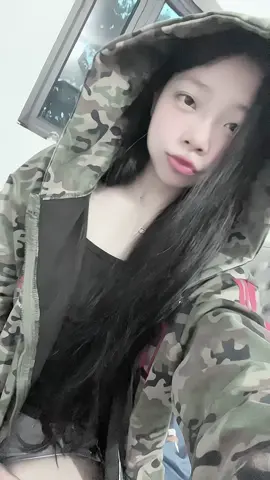 Vì nguoi da….🙂‍↕️