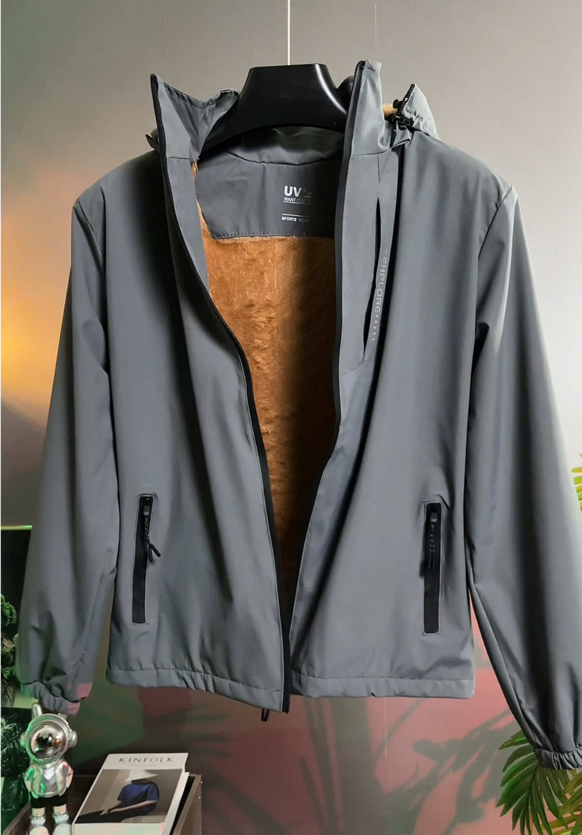 Áo khoác gió Nam Nữ Lót Lông Cừu 2 lớp Dày Dặn In Ngực che khoá , chống gió , cản nước #aokhoacgio #aogiolotlong #thoitrang #viralvideo 